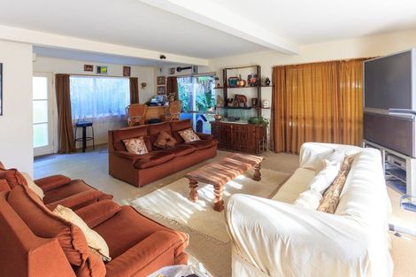 Photo of property in 24 Anarahi Place, Mangere Bridge, Auckland, 2022