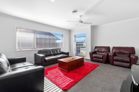 Photo of property in 93 Puhirake Crescent, Pyes Pa, Tauranga, 3112