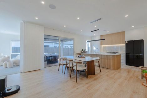 Photo of property in 34 Tipu Crescent, Wainui, 0932