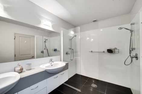 Photo of property in 17 Marsack Crescent, Halswell, Christchurch, 8025