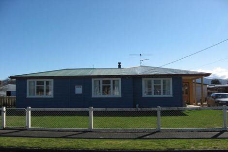 Photo of property in 7 Barrett Place, Carterton, 5713