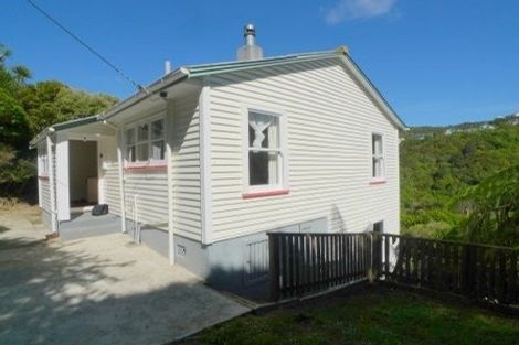 Photo of property in 21 Montgomery Avenue, Karori, Wellington, 6012