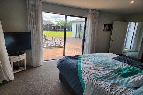 Photo of property in 20 Burnham School Road, Rolleston, 7614