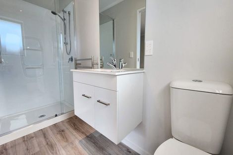 Photo of property in 29 Akoranga Place, Hornby, Christchurch, 8042