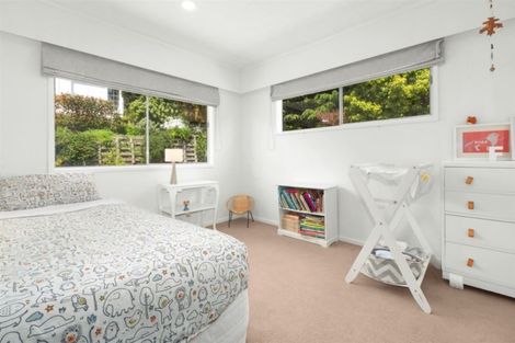 Photo of property in 20 Oak Avenue, Paremata, Porirua, 5024