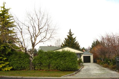 Photo of property in 10 Fox's Terrace, Arrowtown, 9302