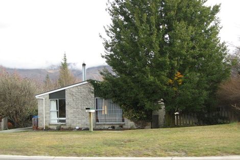 Photo of property in 21 Rata Street, Wanaka, 9305