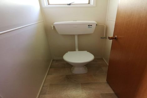 Photo of property in 1/65 Lavery Place, Sunnynook, Auckland, 0632