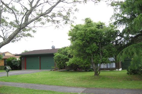 Photo of property in 26 Evanda Crescent, Conifer Grove, Takanini, 2112