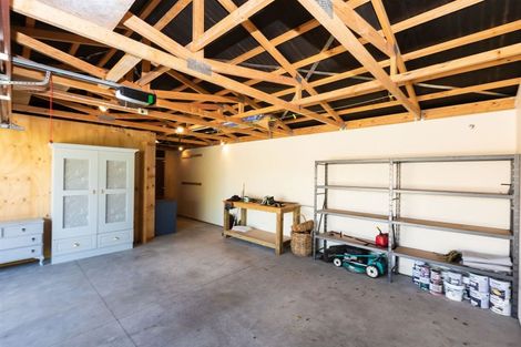 Photo of property in 57 Sandwich Road, Beckenham, Christchurch, 8023