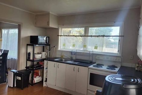 Photo of property in 1/7 Evelyn Place, Hillcrest, Auckland, 0627