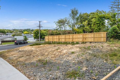 Photo of property in 15a Stottholm Road, Titirangi, Auckland, 0604