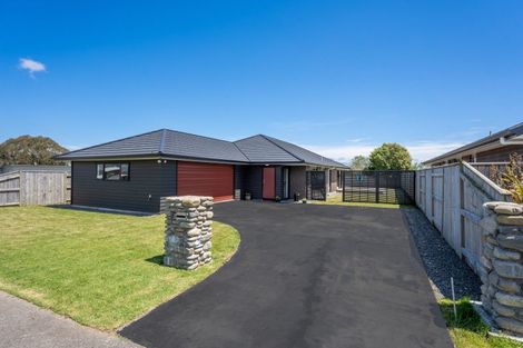 Photo of property in 6 Pohatu Lane, Otaki, 5512