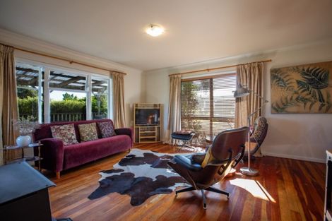 Photo of property in 52 Gawler Street, Te Horo Beach, Otaki, 5581