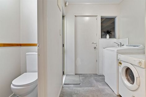 Photo of property in 24b Te Arawa Place, Welcome Bay, Tauranga, 3112