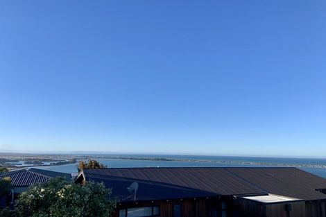 Photo of property in 1/56 Major Hornbrook Road, Mount Pleasant, Christchurch, 8081