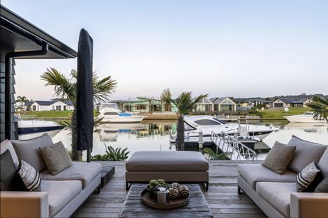 Photo of property in 13 Awatea Drive, Whitianga, 3510