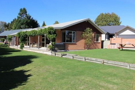Photo of property in 8 Dalhousie Place, Te Anau, 9600