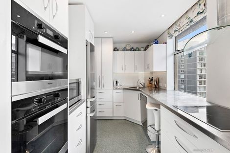 Photo of property in Jellicoe Towers, 191 The Terrace, Wellington Central, Wellington, 6011