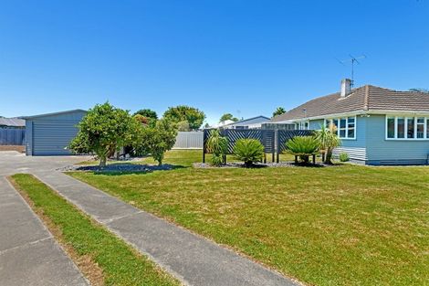 Photo of property in 1 Churchill Crescent, Te Hapara, Gisborne, 4010