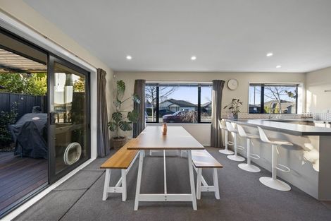 Photo of property in 37 Parklea Avenue, Halswell, Christchurch, 8025