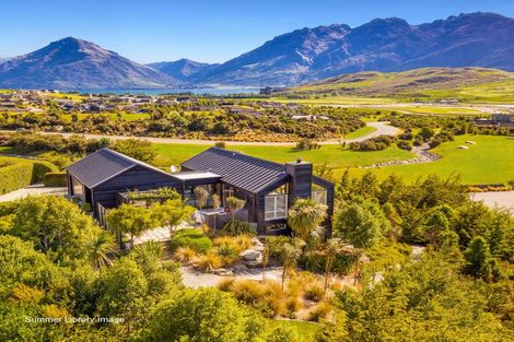 Photo of property in 1 Mckellar Drive, Jacks Point, Queenstown, 9371