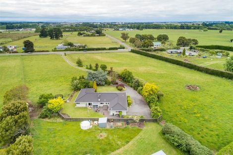 Photo of property in 130 Parewanui Road, Bulls, 4894