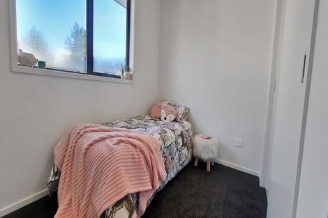 Photo of property in 30 Oldfield Lane, Marton, 4710