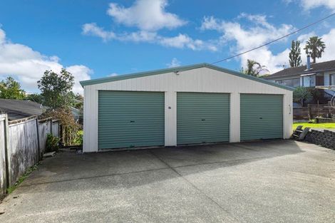 Photo of property in 40 Sunnyfield Crescent, Glenfield, Auckland, 0629