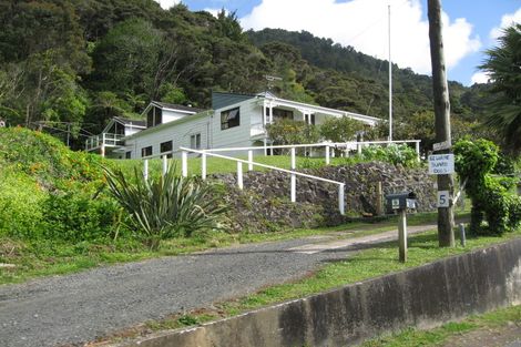 Photo of property in 3 Huia Dam Road, Huia, Auckland, 0604