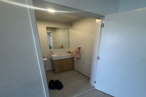 Photo of property in 3/2c Walsall Street, Avondale, Auckland, 1026