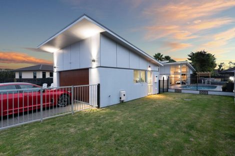 Photo of property in 28 Oreti Crescent, Papamoa Beach, Papamoa, 3118