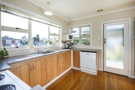 Photo of property in 5 Sheffield Street, Awapuni, Palmerston North, 4412