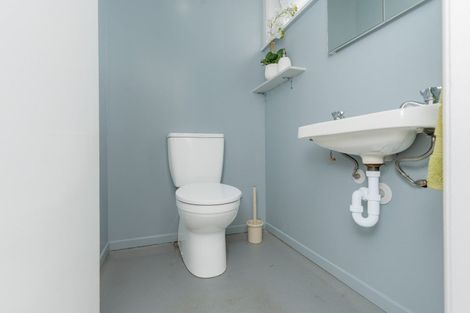 Photo of property in 24 Queen Street, Feilding, 4702