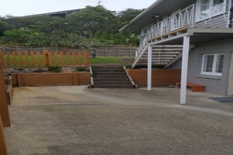 Photo of property in 9 Hatherlow Street, Glenfield, Auckland, 0629