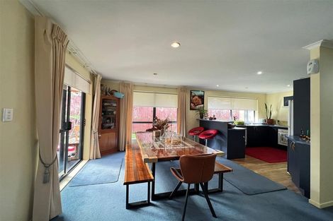 Photo of property in 5 Senator Drive, Manurewa, Auckland, 2105