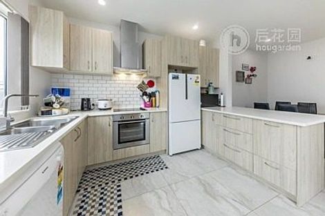 Photo of property in 9 Riroriro Close, Papakura, 2110