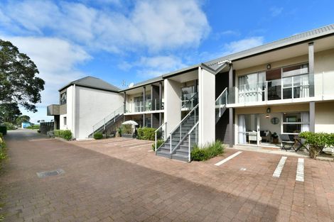 Photo of property in 3/420a Hibiscus Coast Highway, Orewa, 0931