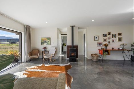 Photo of property in 500 Kinloch Road, Kinloch, Taupo, 3377