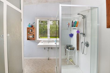 Photo of property in 14 Puriri Street, Helensville, 0800