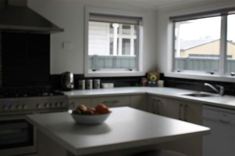 Photo of property in 28 Taradale Road, Marewa, Napier, 4110