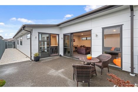 Photo of property in 52 Bamber Crescent, Halswell, Christchurch, 8025