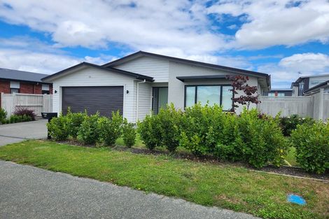 Photo of property in 63 Te Napi Drive, Takanini, 2112
