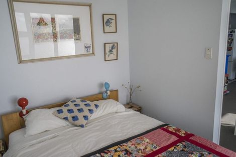 Photo of property in 23uc2 Rangitane Street, Maupuia, Wellington, 6022