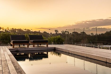 Photo of property in 257 Black Barn Road, Havelock North, 4294