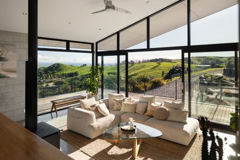 Photo of property in 88 Tirohanga Road, Rotoorangi, Cambridge, 3495