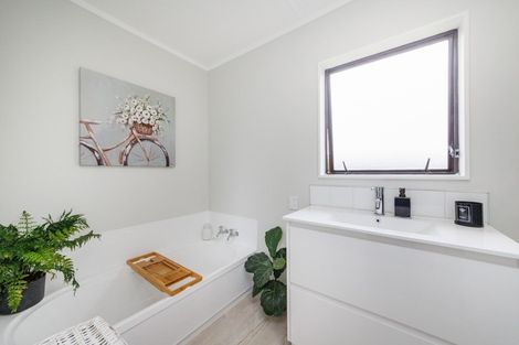 Photo of property in 30 Port Street West, Feilding, 4702