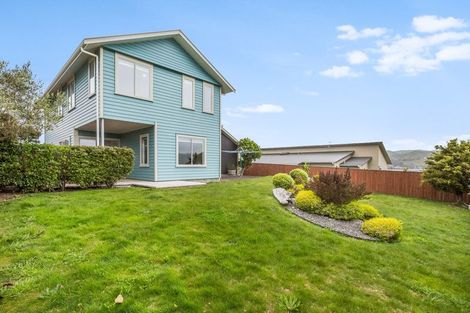 Photo of property in 129 Te Puia Drive, Aotea, Porirua, 5024