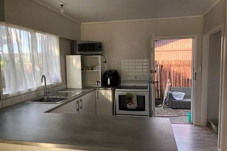 Photo of property in 1 Ihaka Place, Papatoetoe, Auckland, 2104