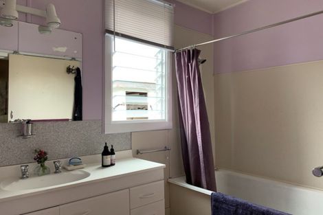 Photo of property in 47 Charlotte Street, Takapau, 4203